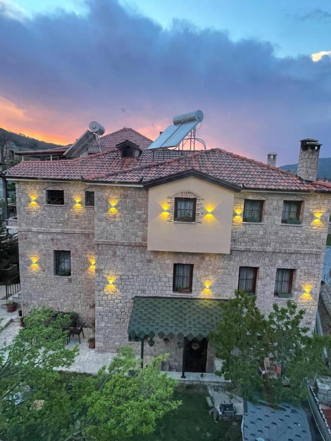 Bujtina Liana Voskopoje Hotel Eksteriør billede